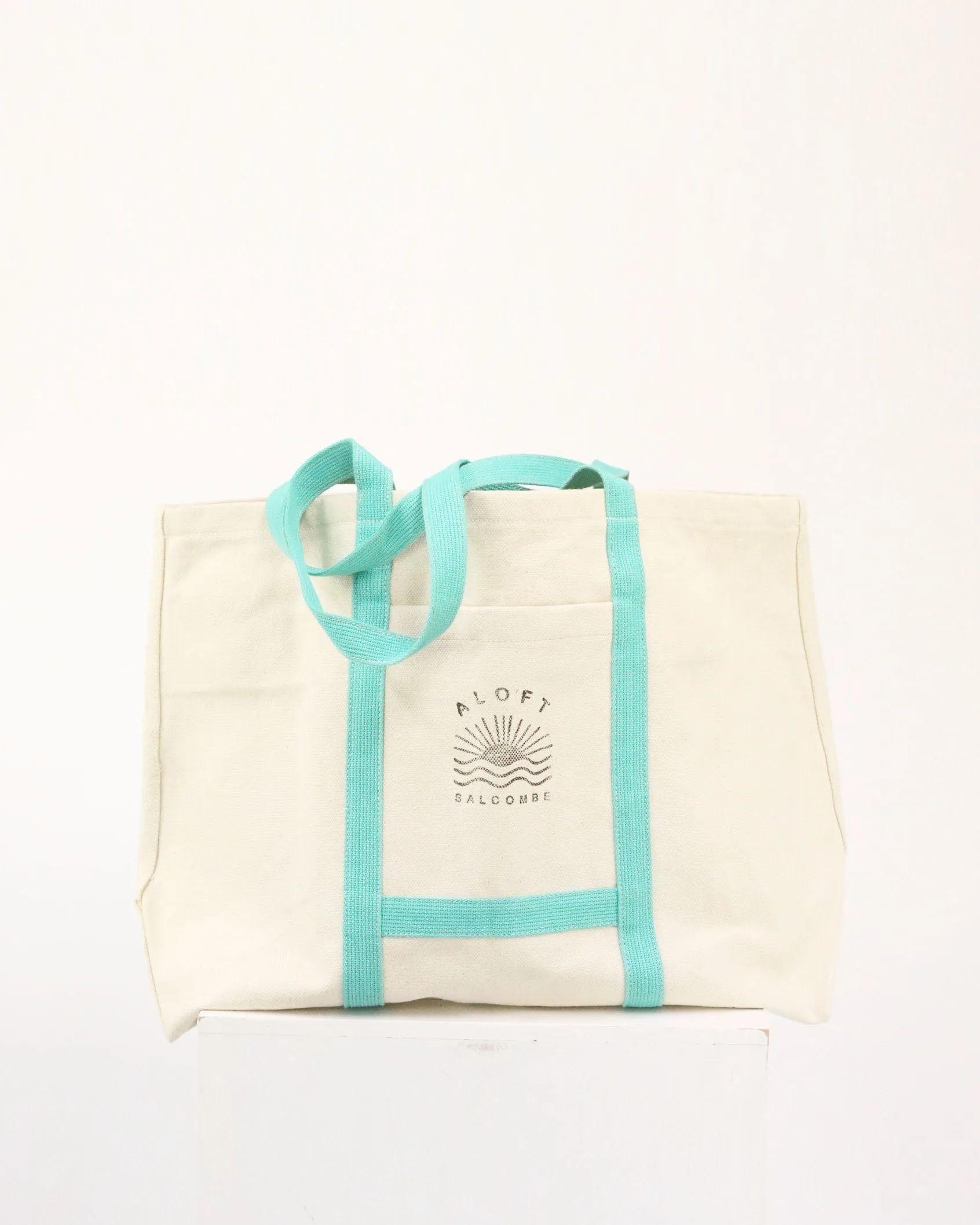 Aloft Beach Tote