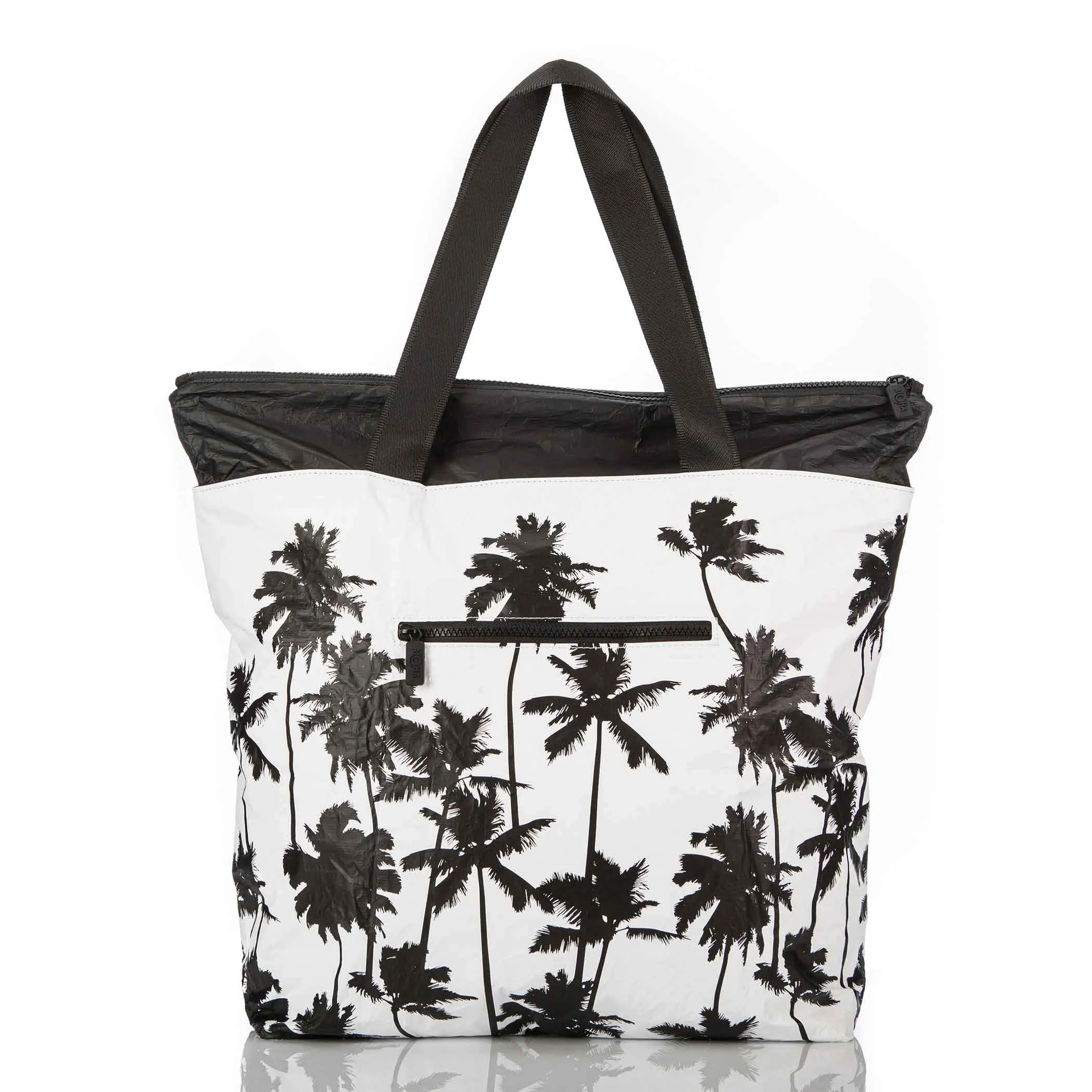 Coco Palms Day Tripper / Black & White