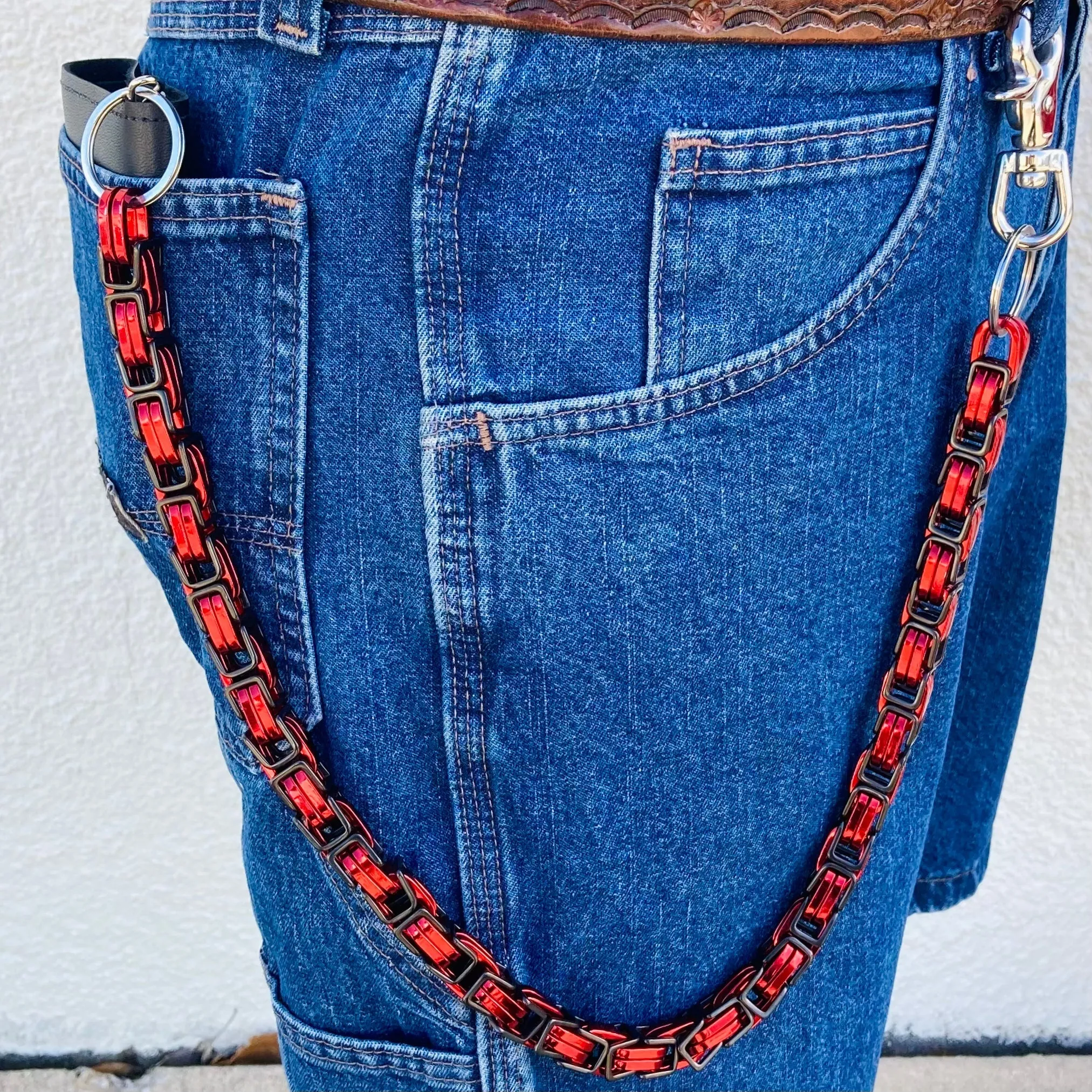 Daytona - Red & Black - Wallet Chain Road King - 3/4 inch wide