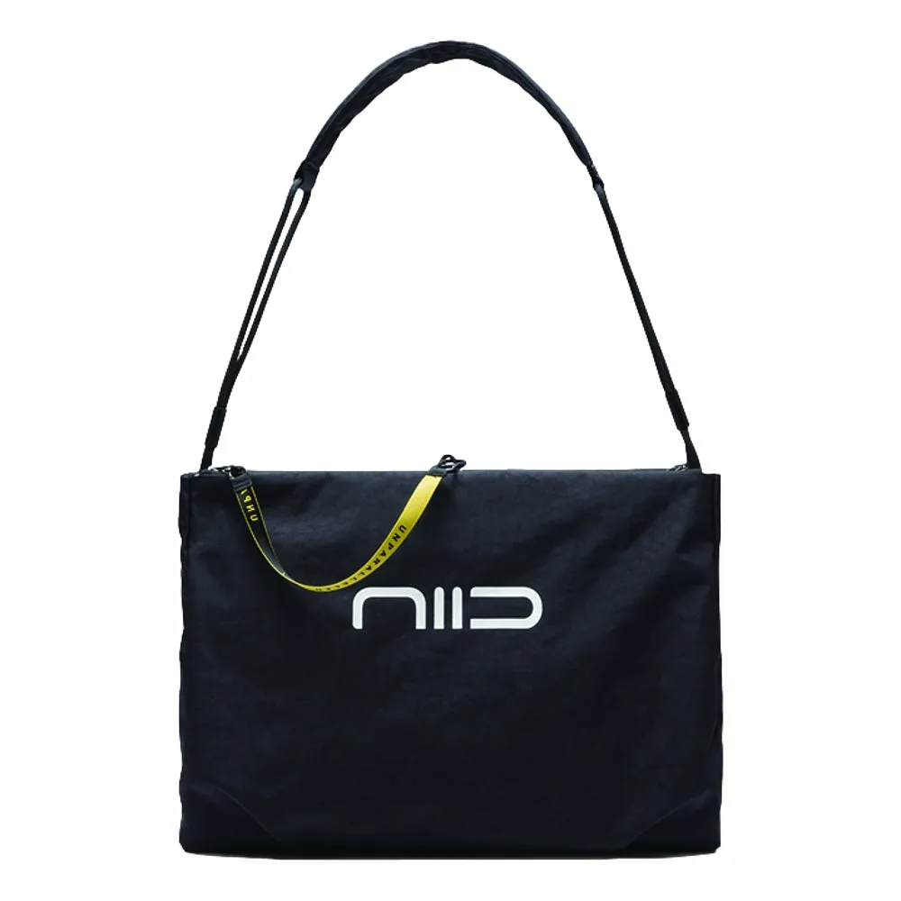 NIID NIID ST@TEMENT S7 TOTE BAG / BLACK / WHITE-BLACK