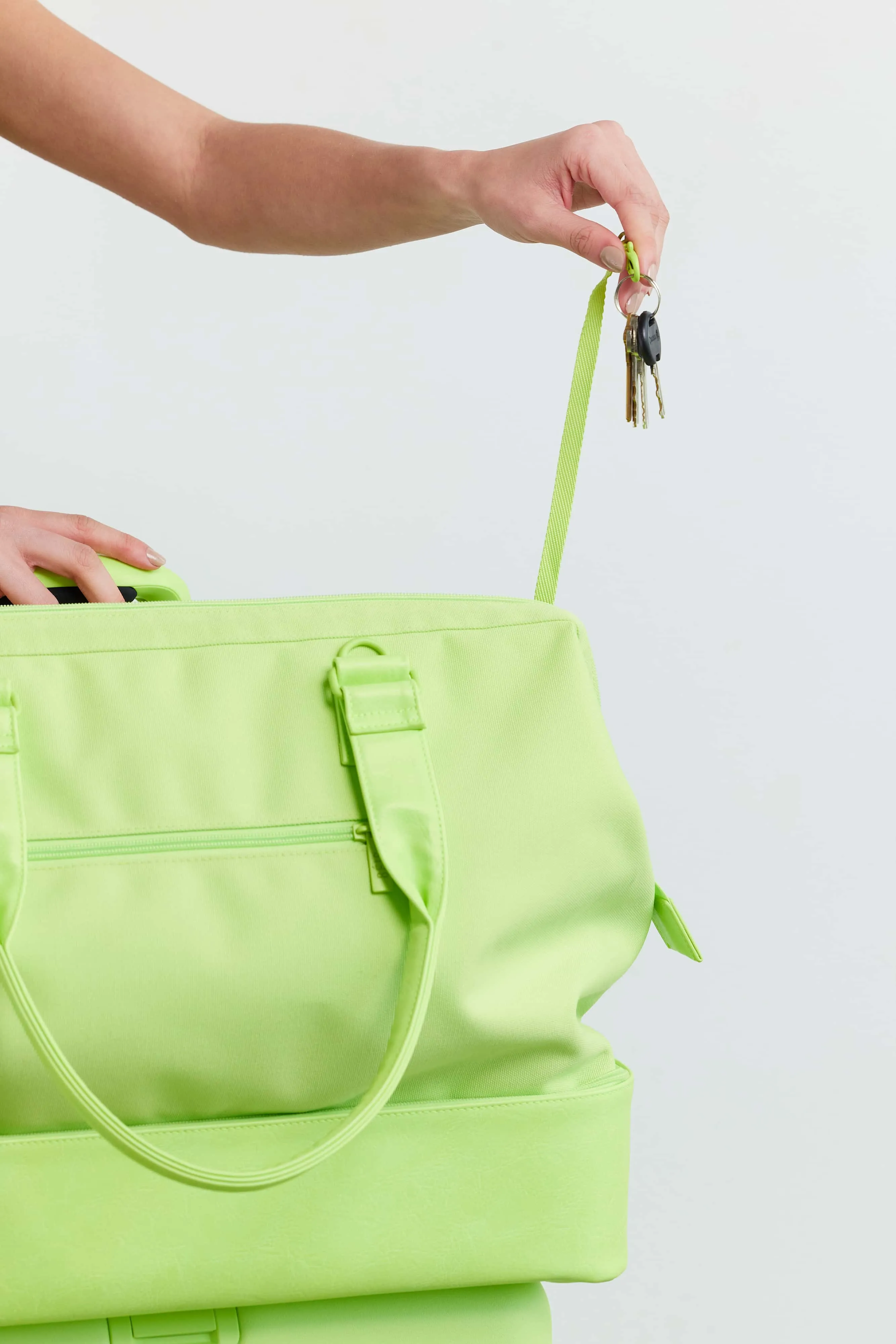 The Weekender in Citron